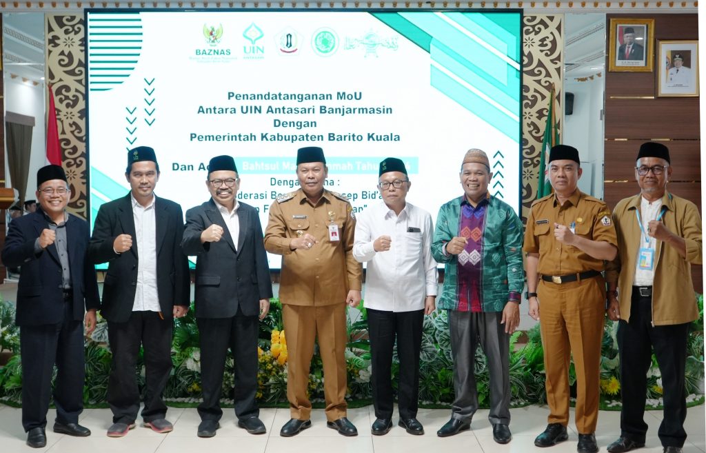 Foto bersama usai penandatanganan MoU (Foto:Humas/Rudy Hermawan)