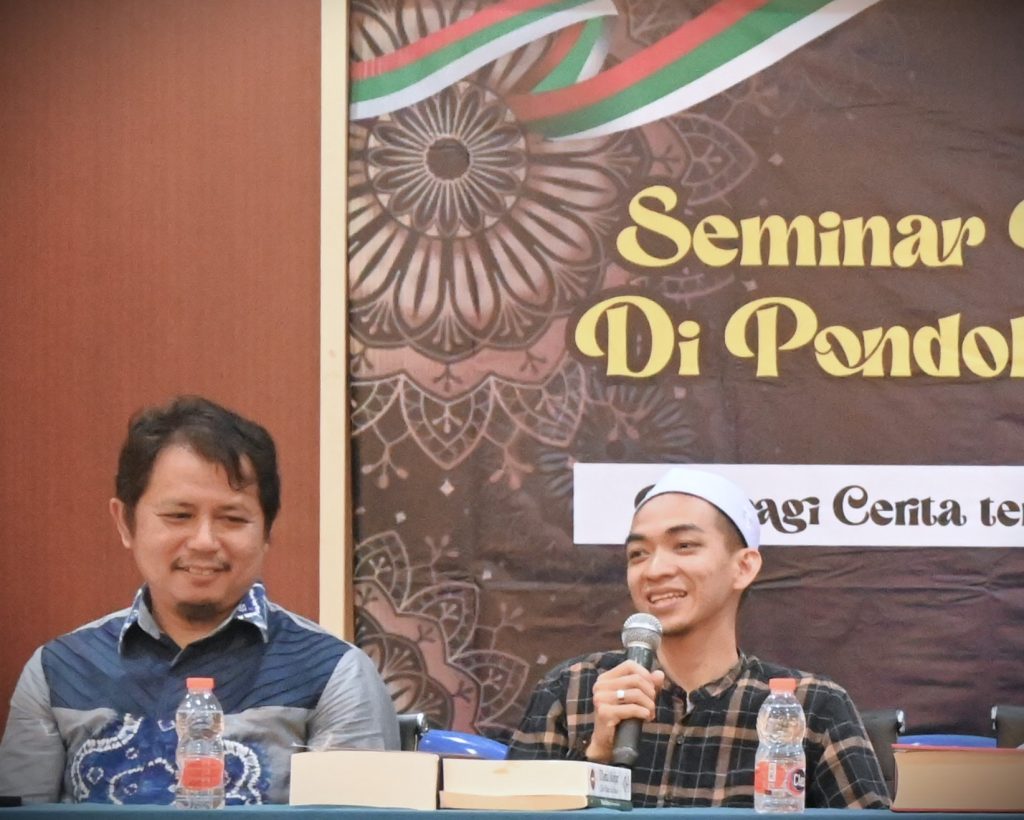 Muhammad Bulkini, S.Pd. saat menjadi narasumber (Foto:Humas/Jamal Ripani)