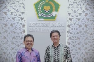 untuk thumbnail berita kunjungan pak Rektor ke Itjen Kemenag RI