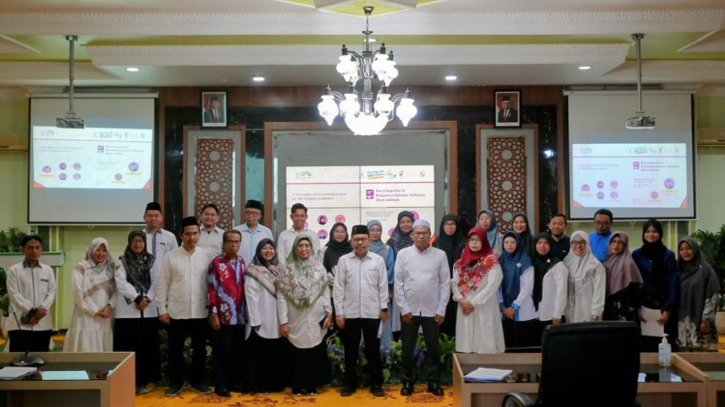 Foto bersama usai pembukaan (Foto:Humas/Achmad Magfur)