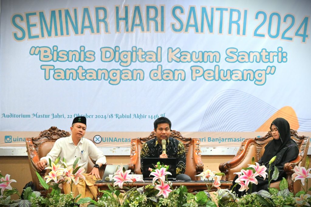 Seminar Hari Santri 2024 bersama 2 pembicara (Foto:Humas/Jamal Ripani)