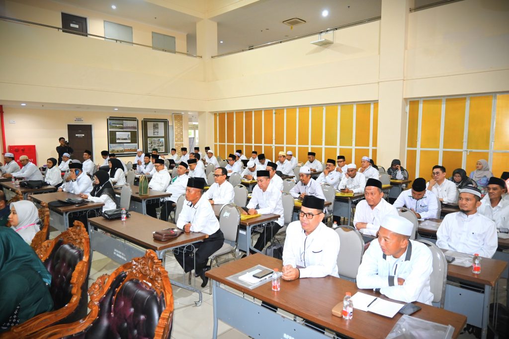 Para peserta saat mengikuti acara pembukaan (Foto:Humas)