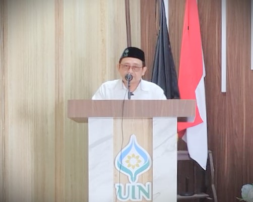 Dr. H. Muhdi, M.Ag. saat memberikan sambutan sekaligus membuka acara.