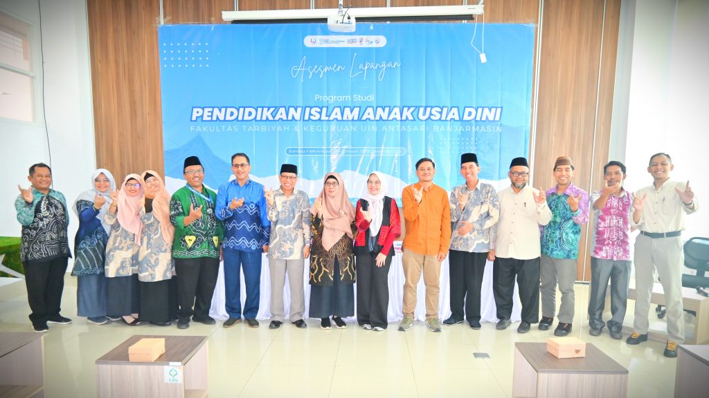 Foto bersama usai penutupan (Foto:Humas/Jamal Ripani)