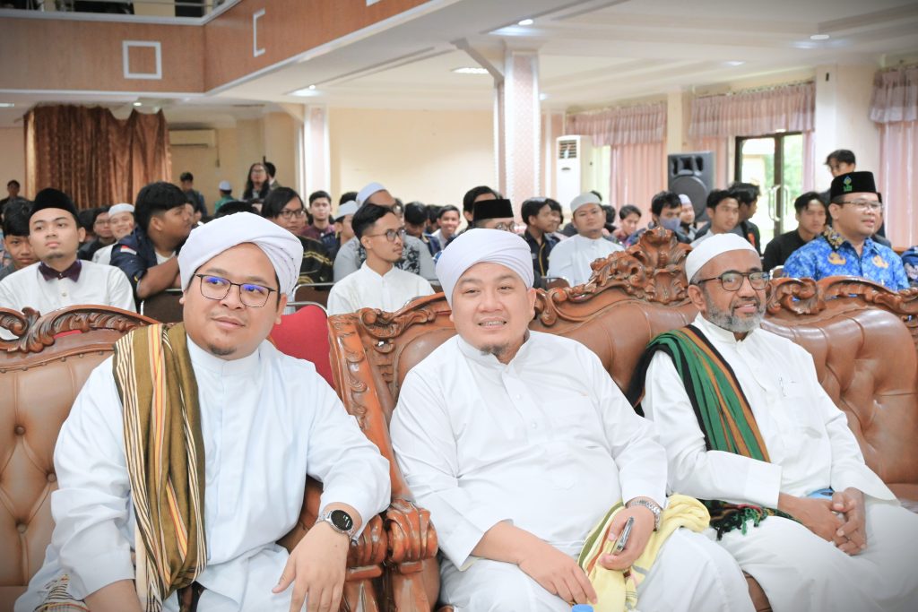 Para ulama saat mengikuti seminar internasional (Foto:Humas)