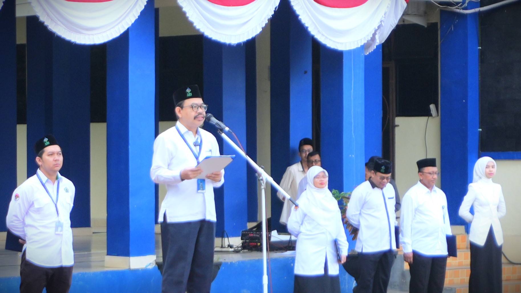 Rektor UIN Antasari saat membacakan sambutan tertulis Menag RI (Foto:Humas)