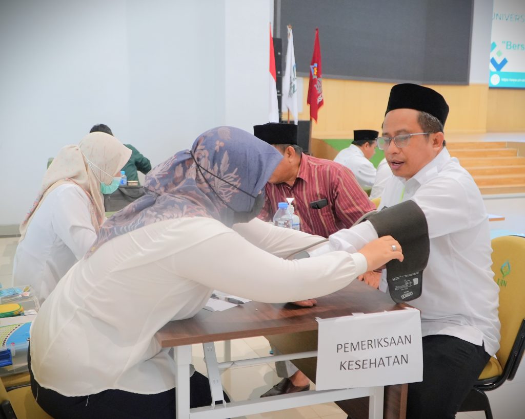 Layanan pemeriksaan kesehatan di Raker 2025 (Foto:Humas/Jamal Ripani)